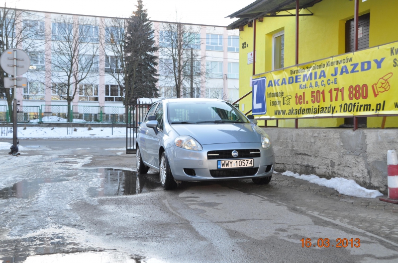 Akademia Jazdy Ośrodek Szkolenia Kierowców — zdjęcie 2