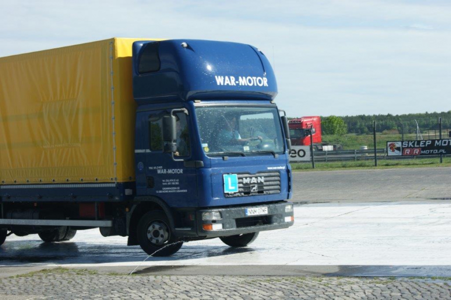 WAR-MOTOR — zdjęcie 1