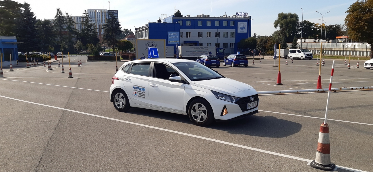 AUTO KURS Kozubowski — zdjęcie 1