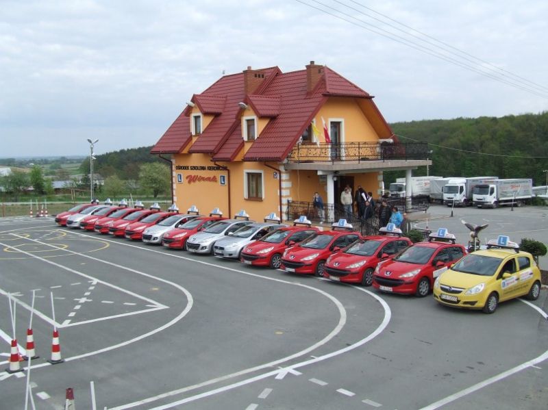 Wiraż. Prywatny ośrodek szkolenia kierowców — zdjęcie 1