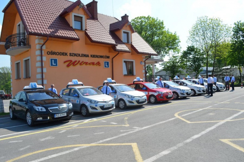 Wiraż. Prywatny ośrodek szkolenia kierowców — zdjęcie 2