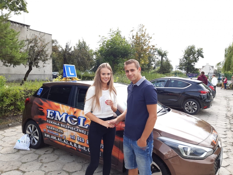 EMOLA SZKOŁA BEZPIECZNEJ JAZDY - ŁUKASZ DOMASZCZYŃSKI — zdjęcie 2