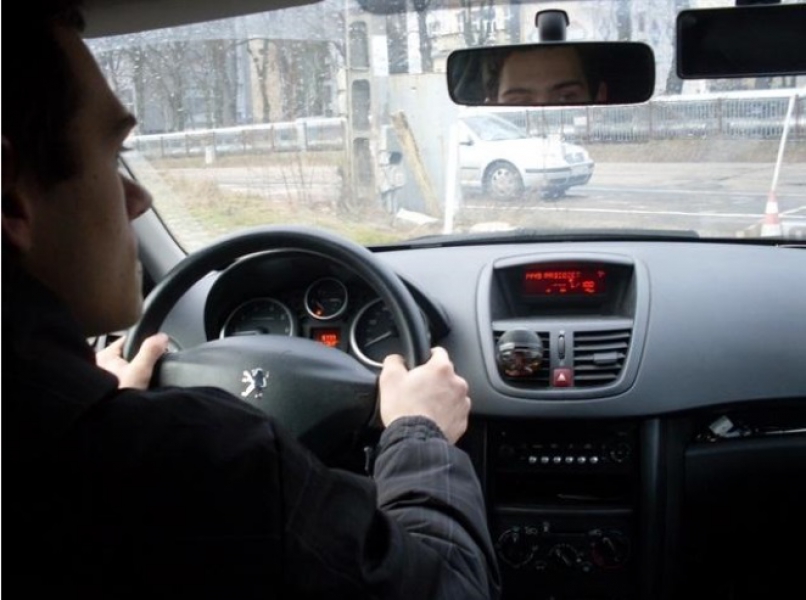 SPEED Nauka Jazdy Dariusz Czerwiński — zdjęcie 2