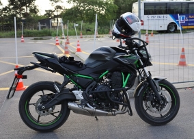 Auto Szkoła Premium Tomasz Holz — zdjęcie 1