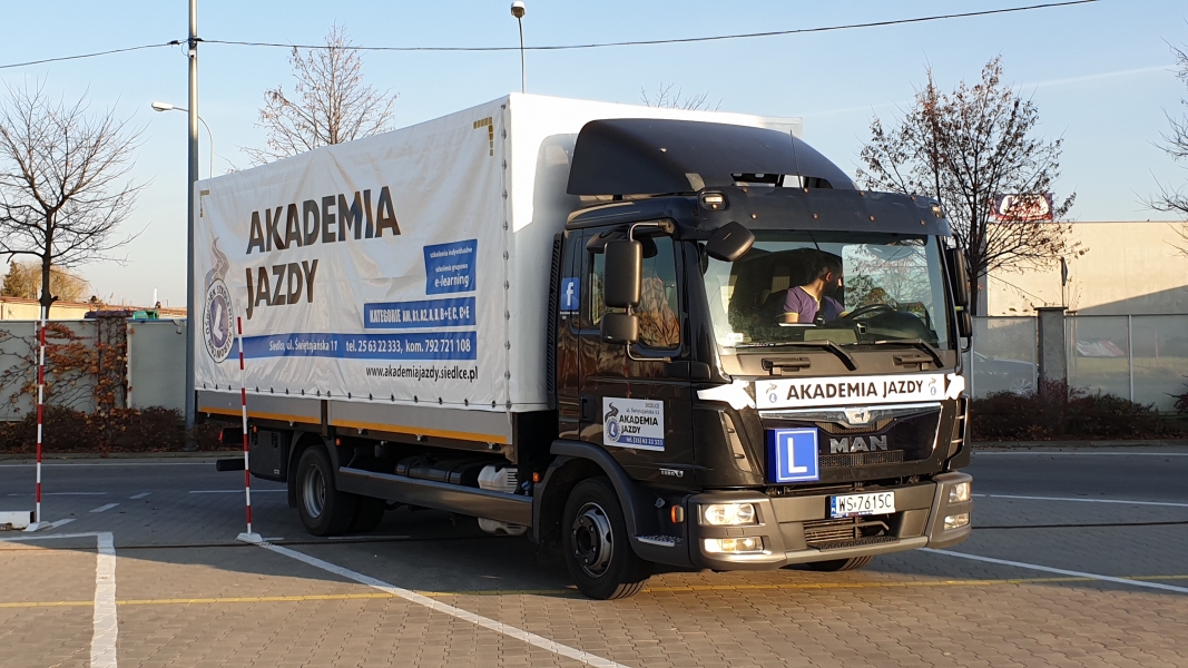 AKADEMIA JAZDY OSK SIEDLCE ROBERT JÓŹWIK — zdjęcie 3