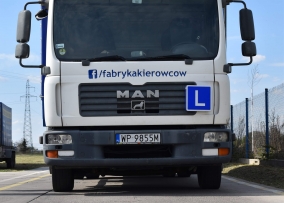 FABRYKA KIEROWCÓW — zdjęcie 2