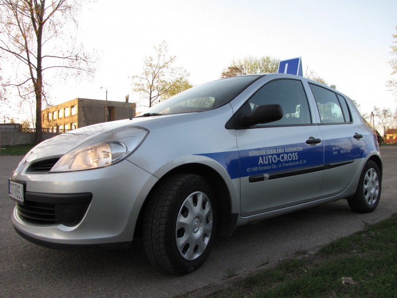 Auto-Cross. Ośrodek szkolenia kierowców — zdjęcie 5