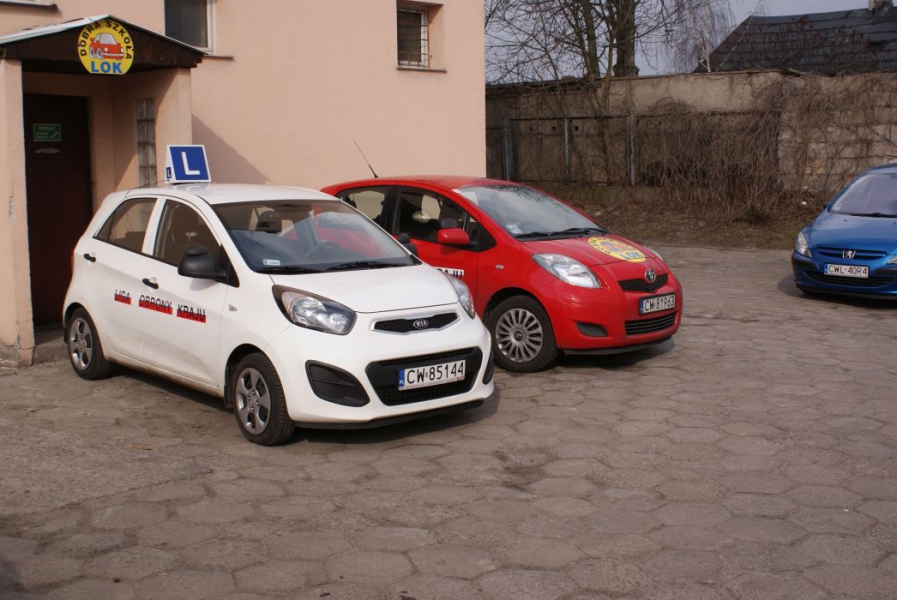 LOK - Ośrodek Szkolenia Zawodowego Kierowców — zdjęcie 1