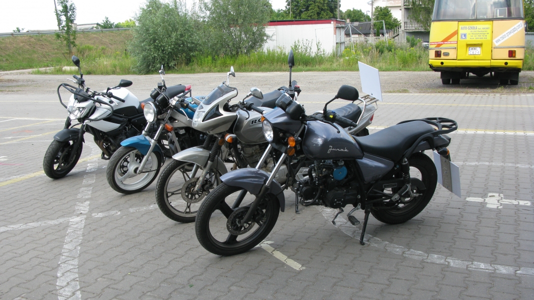AUTO-SZKOŁA Andrzej Rosłon — zdjęcie 8