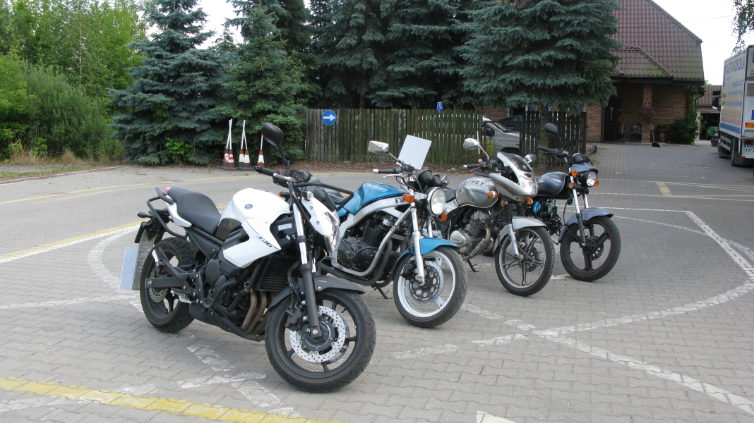 AUTO-SZKOŁA Andrzej Rosłon — zdjęcie 9