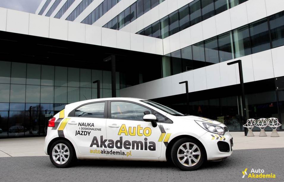 AUTO AKADEMIA KRAKÓW — zdjęcie 2