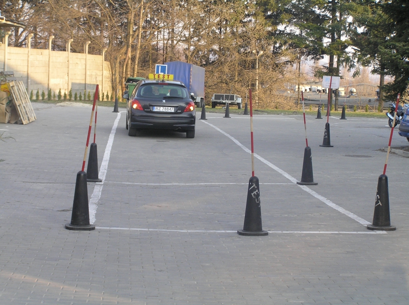 Ośrodek Szkolenia Kierowców TEST — zdjęcie 4
