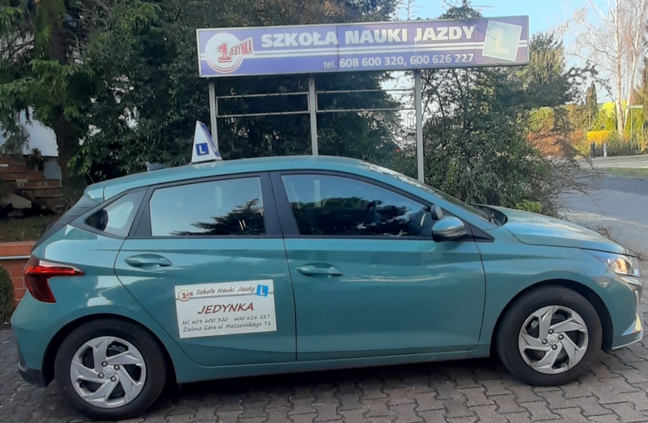 Nauka jazdy Jedynka — zdjęcie 1